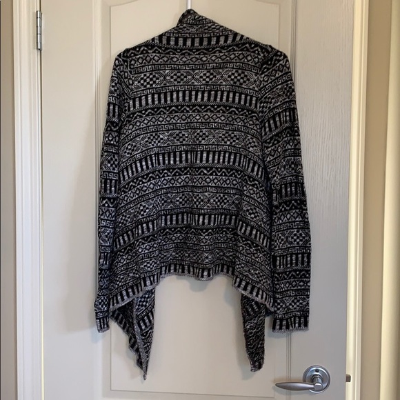 Cozy, Black/White/Grey Asymmetrical Cardigan - Picture 2 of 2